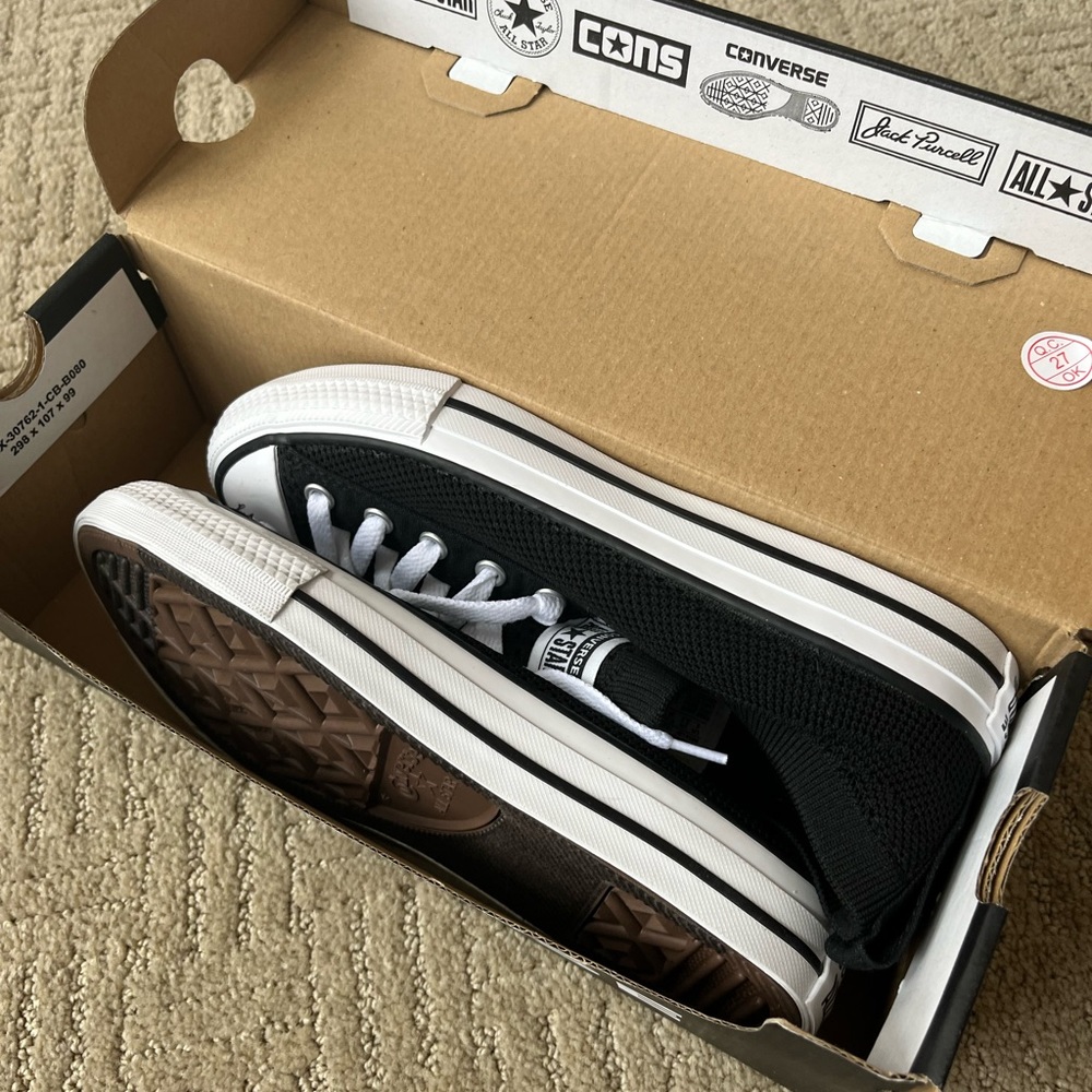 Junior Converse Sneakers